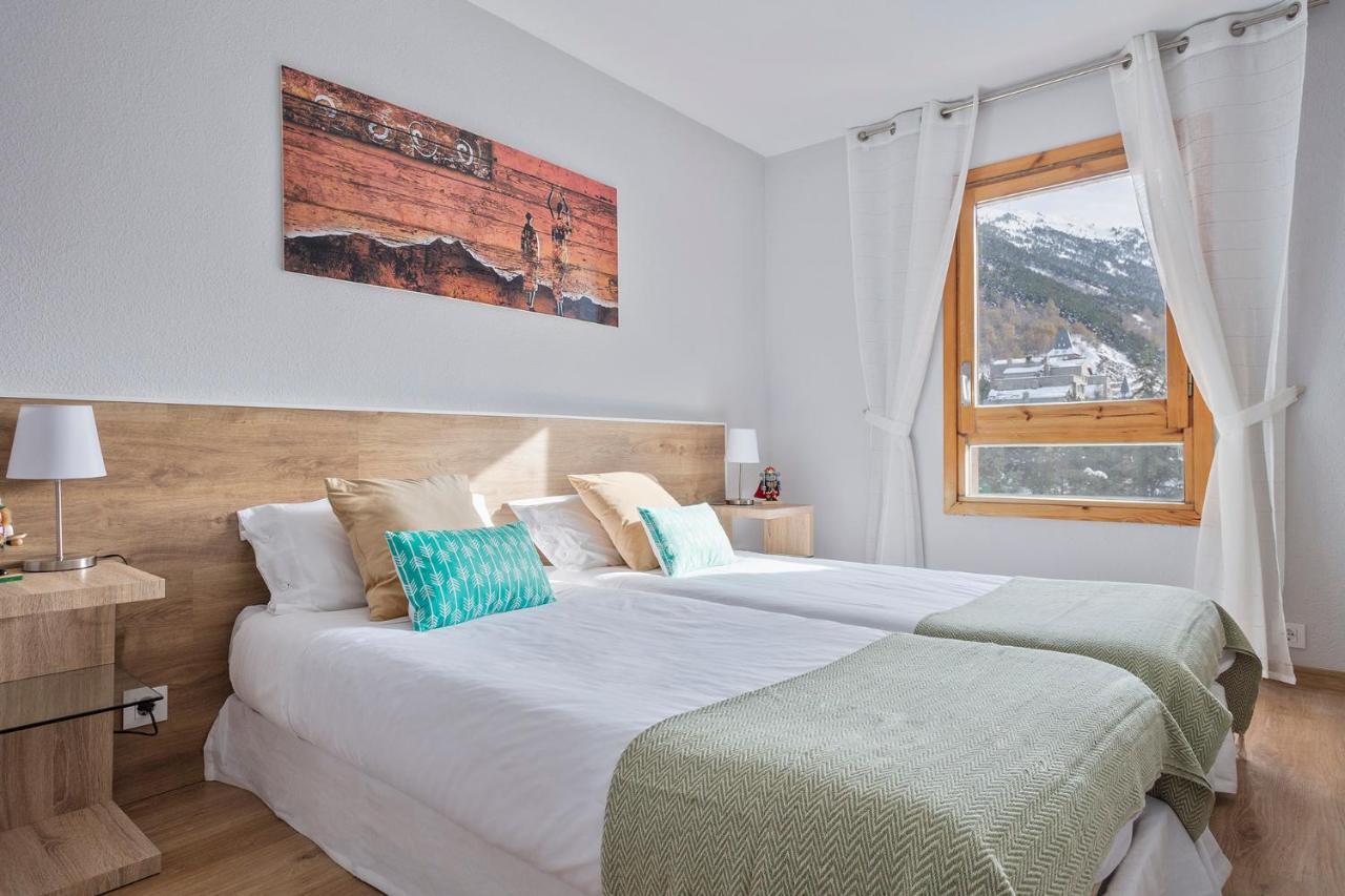 Acogedor Apartamento Baqueira 1500 บาเกย์รา-เบเรต ภายนอก รูปภาพ