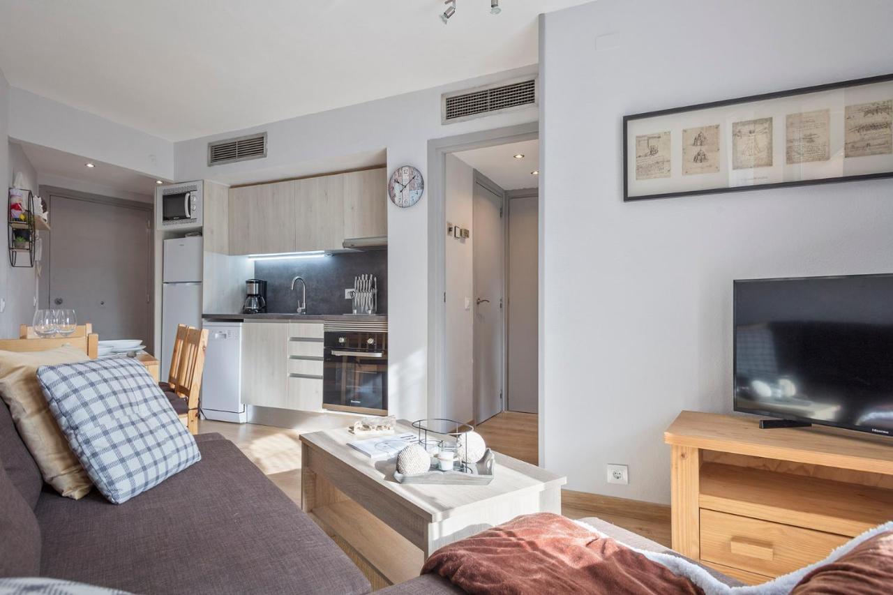 Acogedor Apartamento Baqueira 1500 บาเกย์รา-เบเรต ภายนอก รูปภาพ